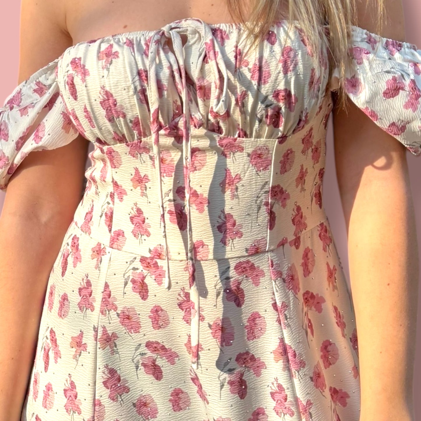 Vestito “SUMMER PETALS” 💐