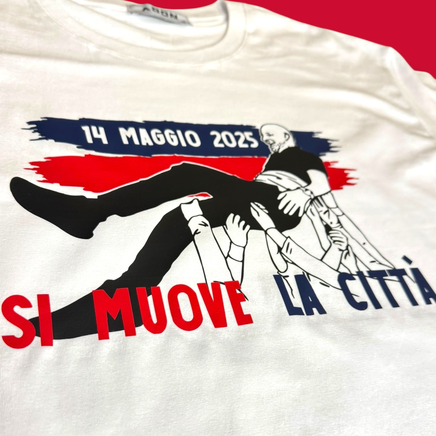 T-Shirt “SI MUOVE LA CITTÀ” 🔴🔵