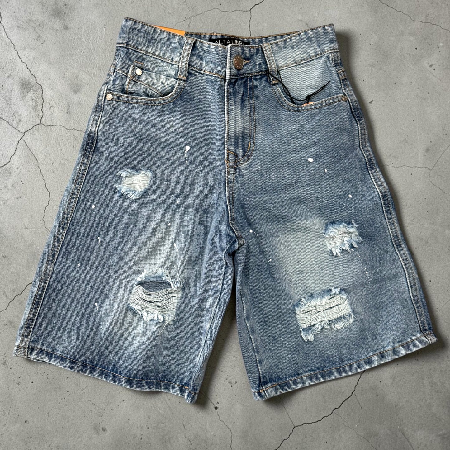 Short “BRONX”