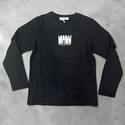 Maglietta a maniche lunghe nera Chulo Store in cotone con grafica All or Nothing sul petto, stile streetwear.